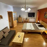 Gasthuis U Kohoutu 3*